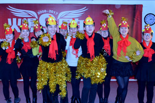 �𱬾�����c��(hu��)��С�u�赸�_(k��i)��(ch��ng)�R�u����