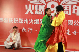 �g��(l��)ϲ�����������D(zhu��n)�������(j��ng)������Ц���O��