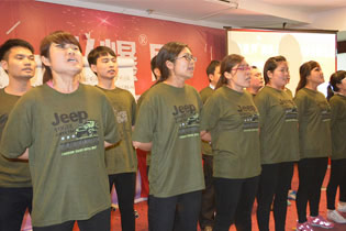 ��(qi��ng)����(j��ng)��(zh��ng)���R(sh��)���I(y��ng)��F(tu��n)�(du��)�������҂�����õĈF(tu��n)�(du��)��